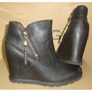 UGG Australia MYRNA Lodge Wedge Leather Sheepskin Boots Size US 7 NIB #1008715